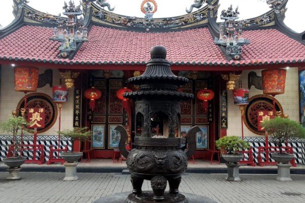 Kelenteng Tek Hay Kiong Tegal1