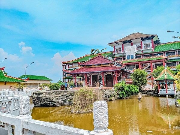 Klenteng Kwan Sing Bio2