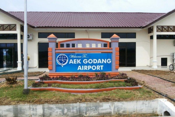 Bandara Aek Godang5