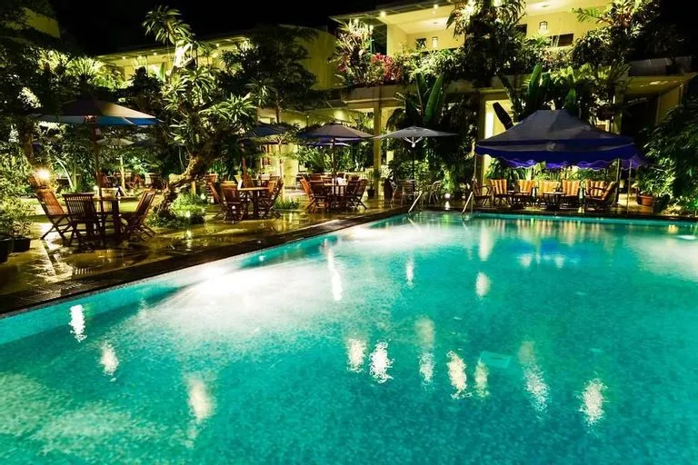 Hotel Atsari Parapat5