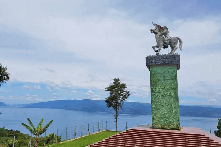 Tugu Perjuangan Rakyat Tigaras2 768x512