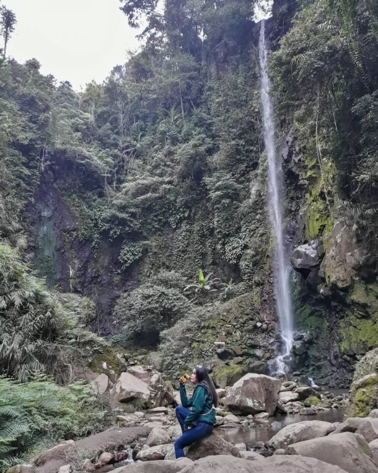 Curug Badak Batu Hanoman4 768x960