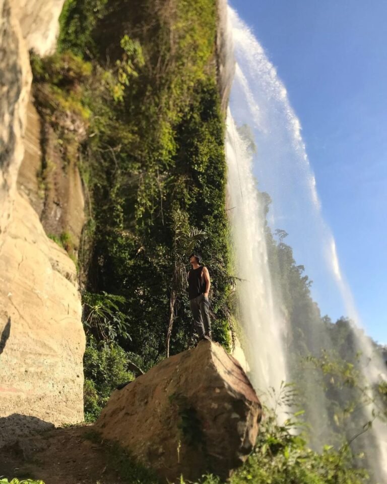 air terjun terinting kalbar4 768x960