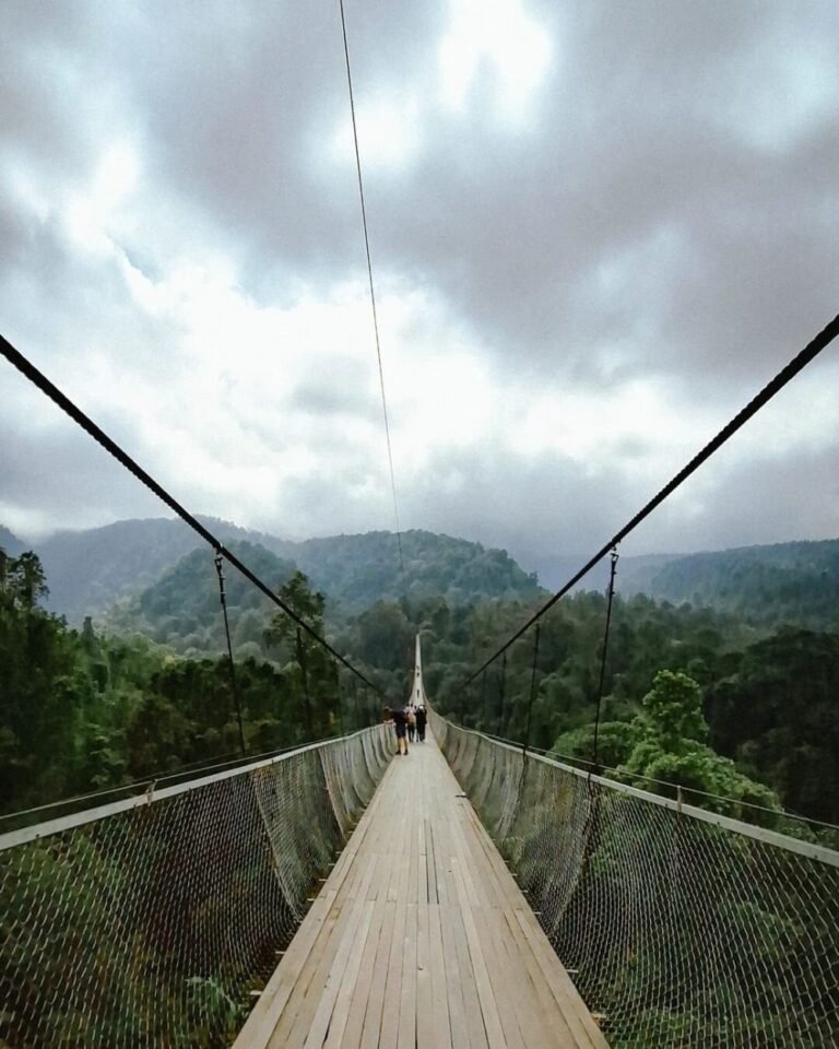 wisata lembah purba sukabumi4 768x960