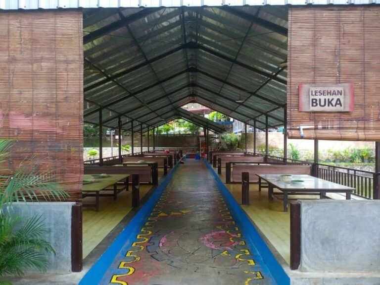 pacet mini park mojokerto5 768x575