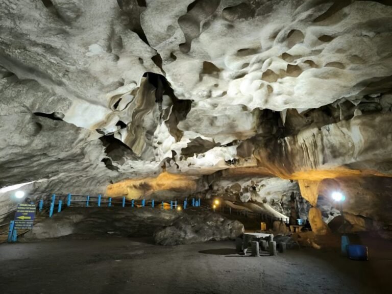 goa lowo trenggalek3 768x576