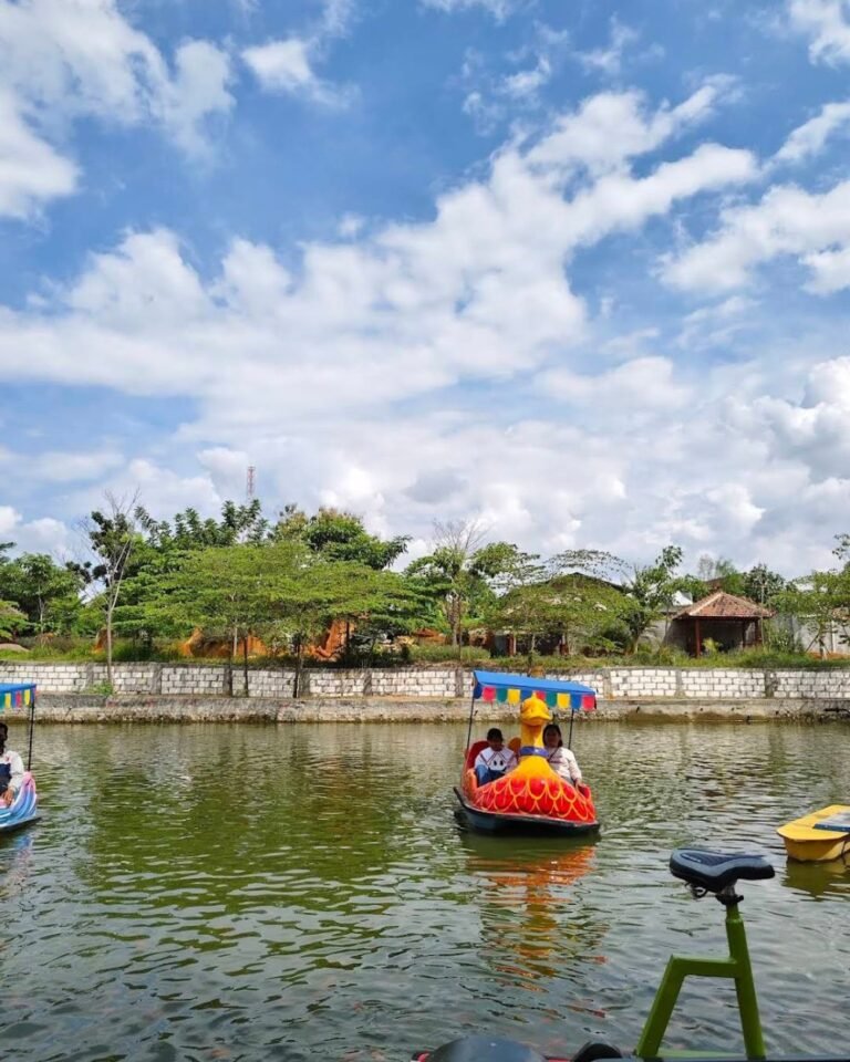 jati sewu gresik3 768x960