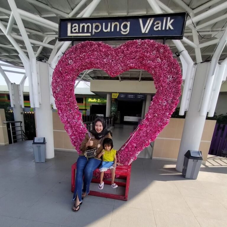 lampung walk2 768x768