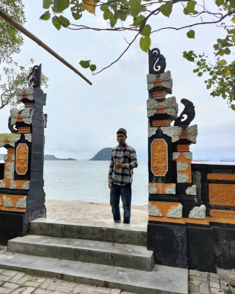 pantai pasir putih lampung4 768x960