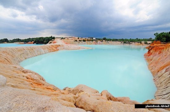 be70e danau biru kawal