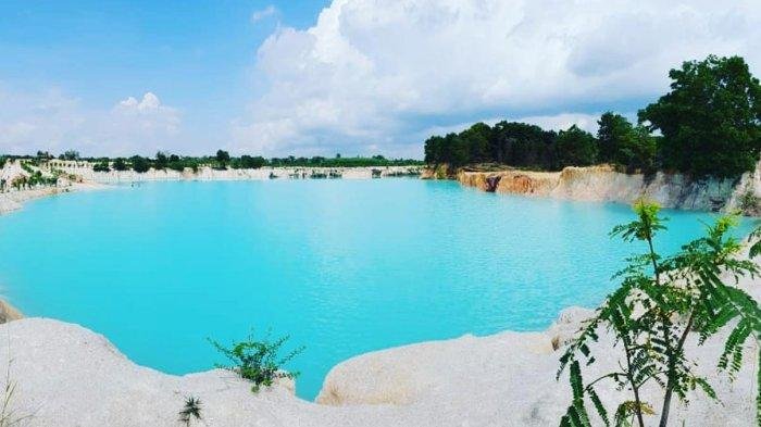 danau biru bintan1