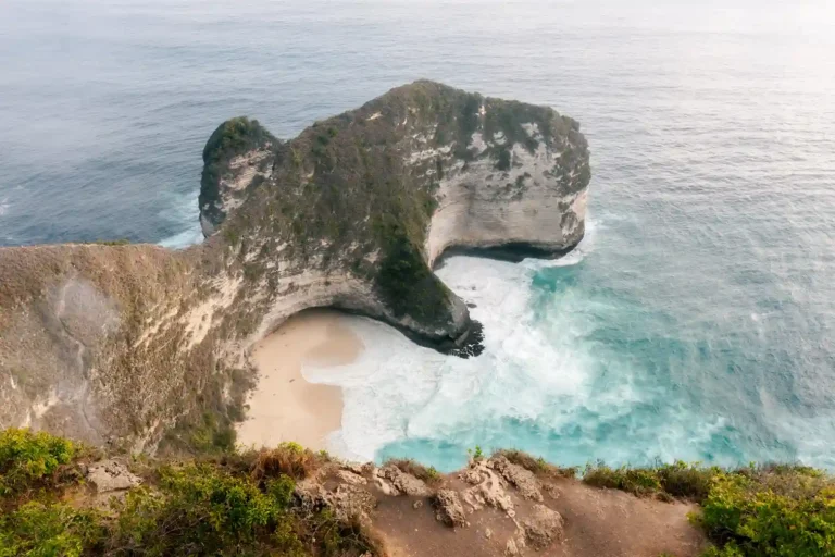 kelingking beach nusa penida ok 768x512