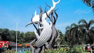 Hidden Gems Surabaya: Menjelajahi Pesona Kota Pahlawan di Luar Jalur Populer