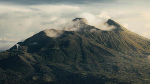 Ketika Raksasa Berhenti Bernapas: Benarkah Gunung Berapi Bisa Mati Total?
